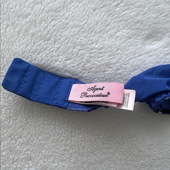 AGENT PROVOCATEUR Lorna Plunge Underwired Bra in Blue/Dark Red - Picture 11 of 12